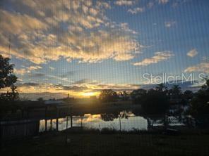 Building Photo - 2141 Harrison Dr