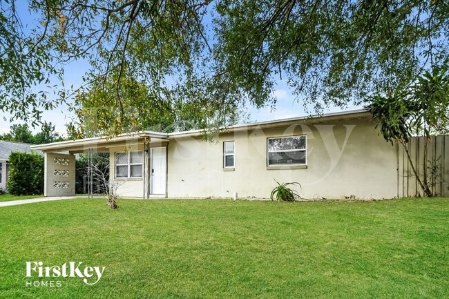 Building Photo - 8013 Powell Dr