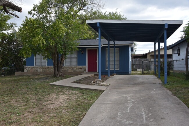 Building Photo - 6310 Brownleaf St