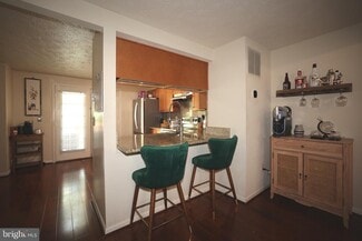 Building Photo - 1939 Belmont Ridge Ct