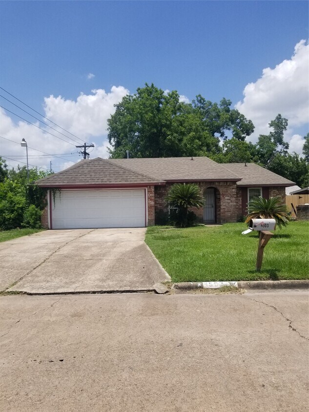 Primary Photo - 4503 Connorvale Rd