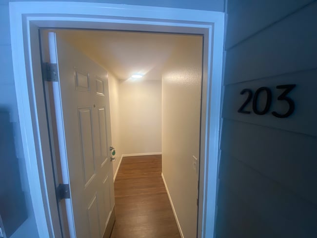 Foto del edificio - 13716 15th Ave NE