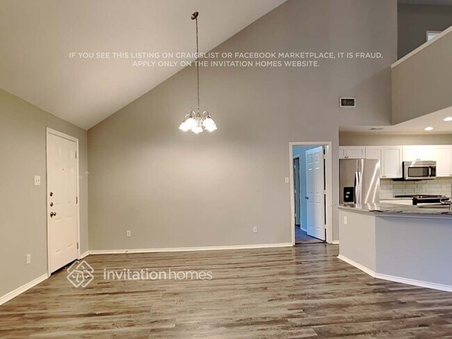 Foto del edificio - 801 Dayspring Dr