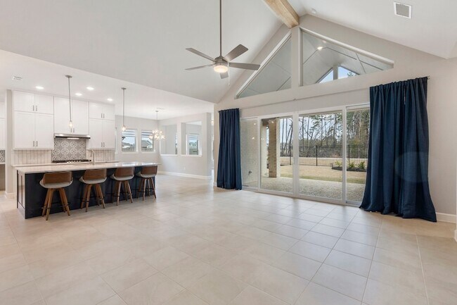 Foto del edificio - 15834 Moran Meadow St