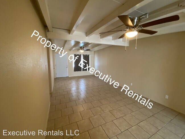 Building Photo - 4 br, 1.5 bath House - 1801 Calle De Suenos
