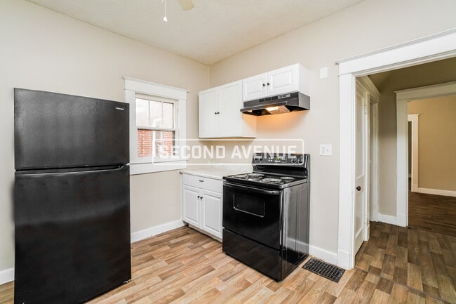 Building Photo - 302 Cecil Ave