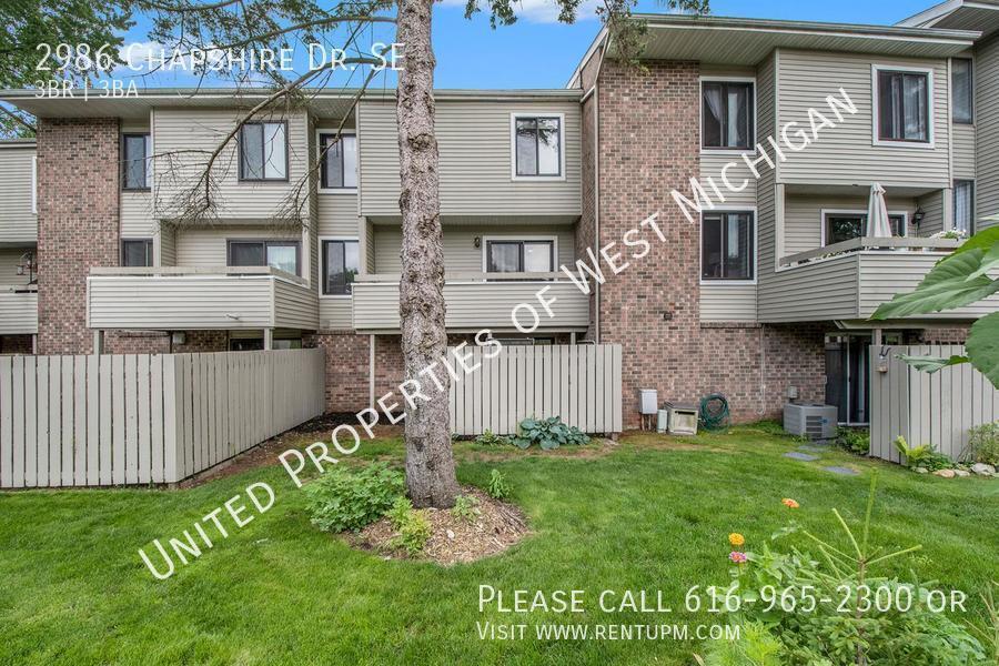 Primary Photo - Available Now | 3 Bed 3 Bath in the Forest...