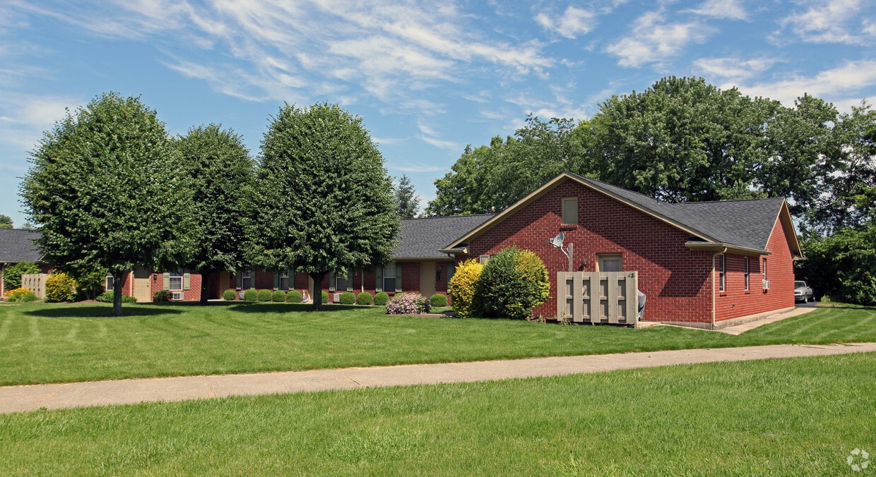3042 E Van Lake Dr, Vandalia, OH 45377 Apartments in Vandalia, OH