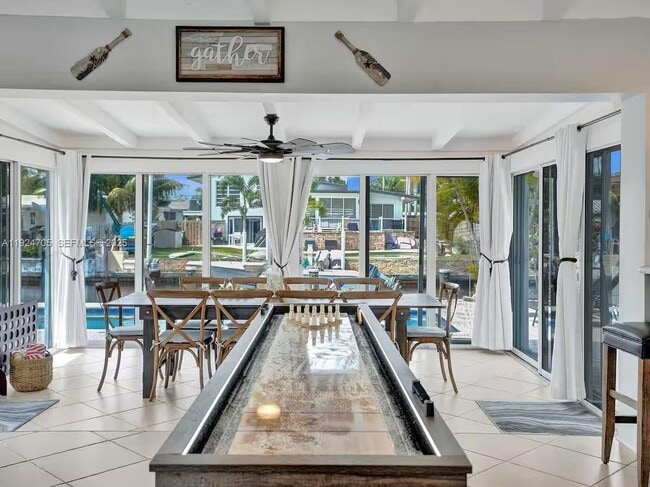 Foto del edificio - 2525 Gulfstream Ln