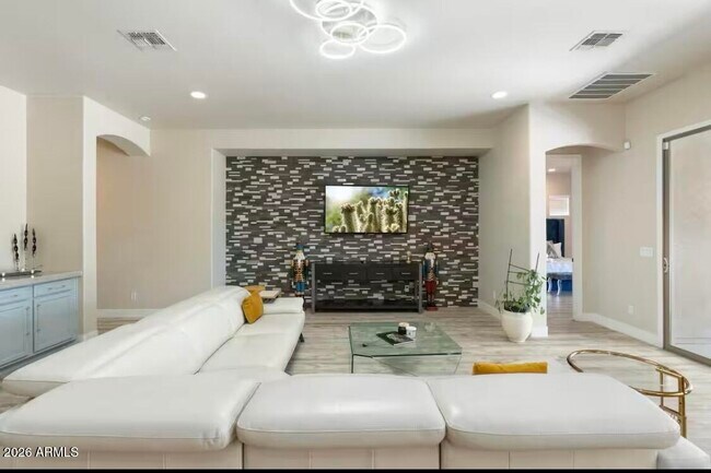 Foto del edificio - 26711 N 24th Ave