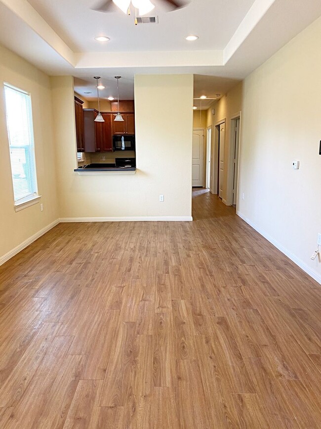 Building Photo - 1748 8th St, Port Arthur, TX 77640