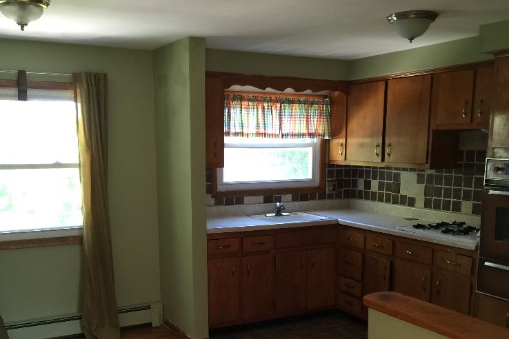 Kitchen - 126 N 2nd St
