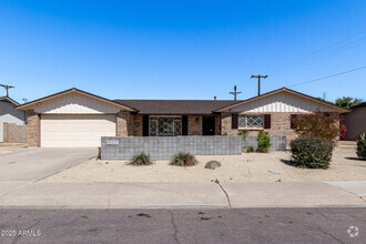 Building Photo - 8520 E Turney Ave