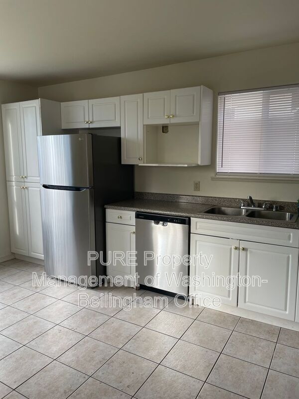 Foto del edificio - 3013 Pacific St