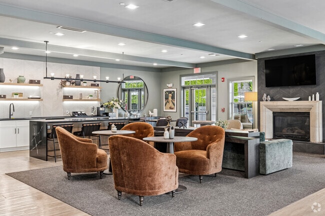 Lobby - Arrive Danbury