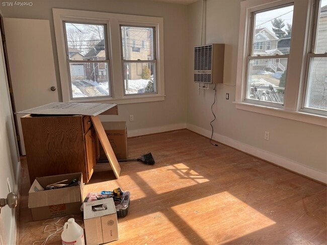 Building Photo - 43 California Ave