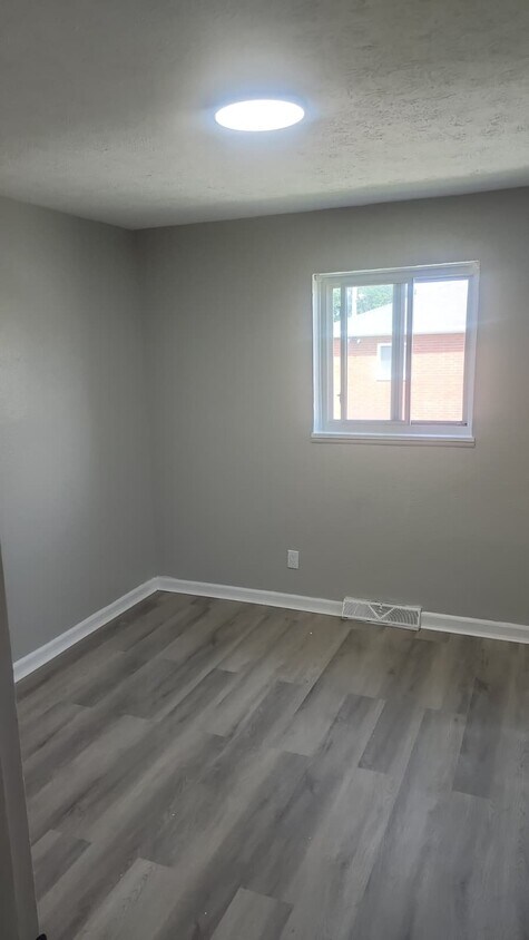 Building Photo - 23901 Banbury Cir