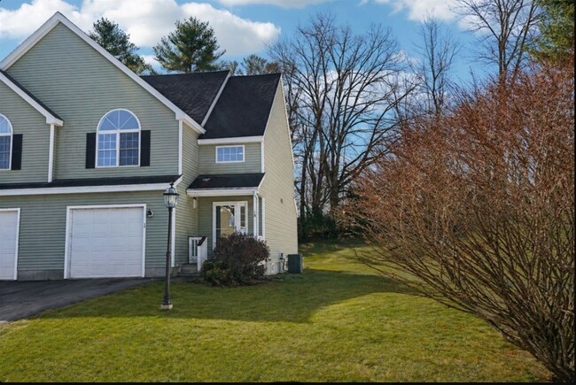 Building Photo - 18 Alden Dr