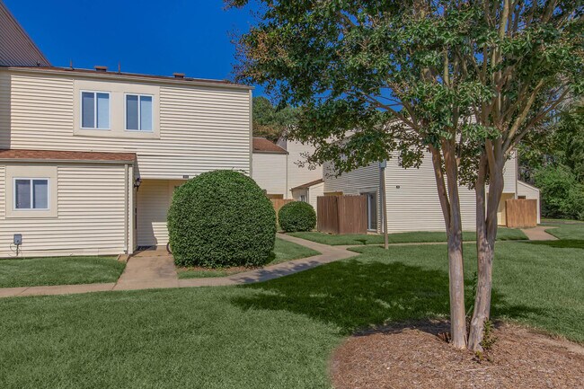 Foto del edificio - Village at Town Park