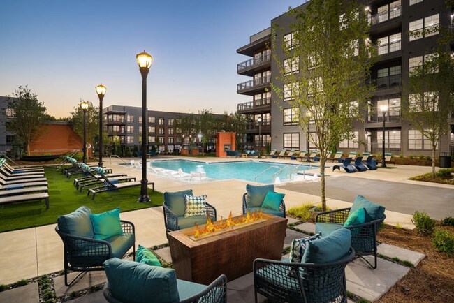 Foto del edificio - 2084 Bolton Dr NW