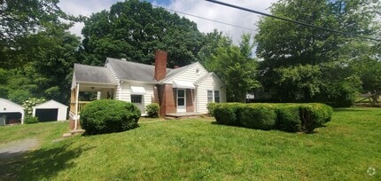 Building Photo - 4010 Reich St