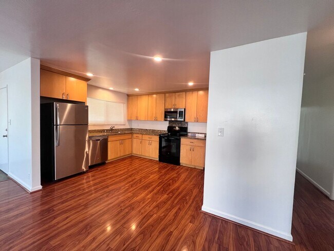 Foto del edificio - 40251 Laiolo Rd