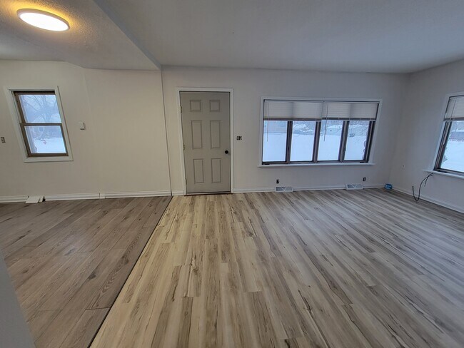Foto del edificio - 802 Le Hillier St