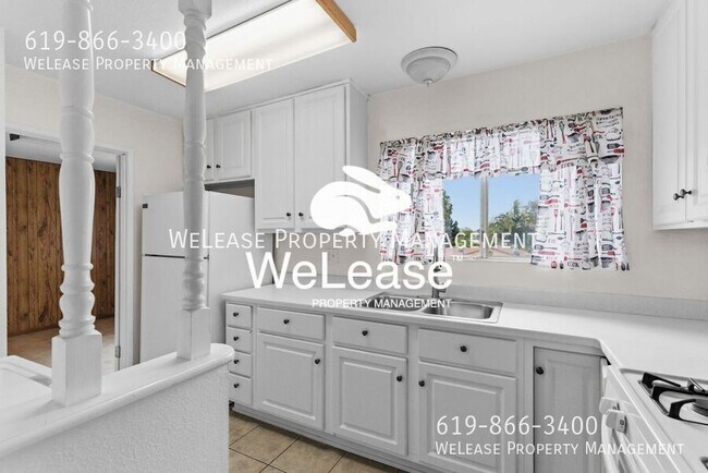 Foto del edificio - 4583 Beverly Glen Dr