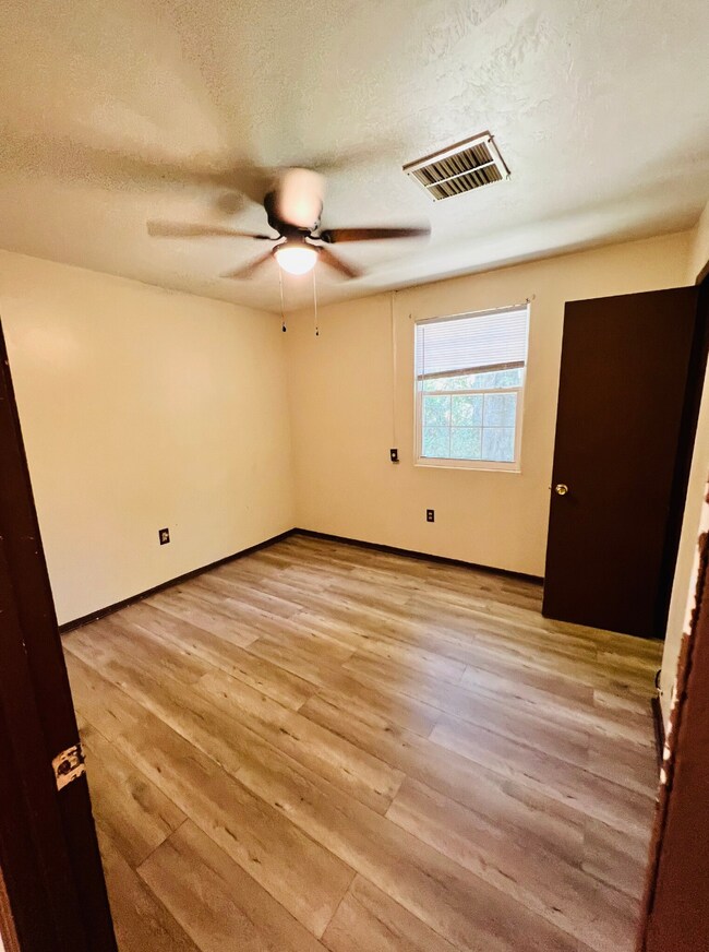 Foto del edificio - 1603 NW 16th Ct