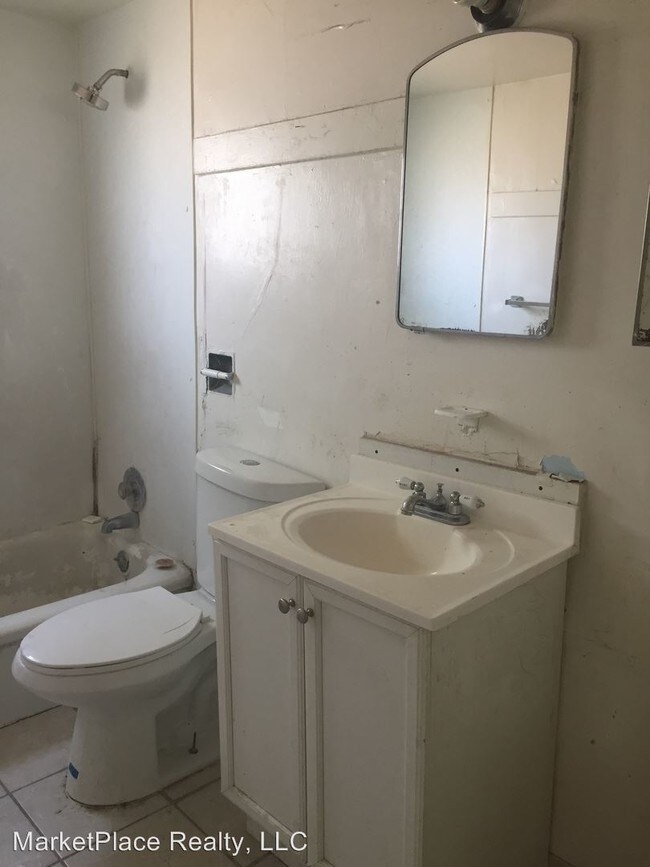 Foto del edificio - 1690 Geneva St