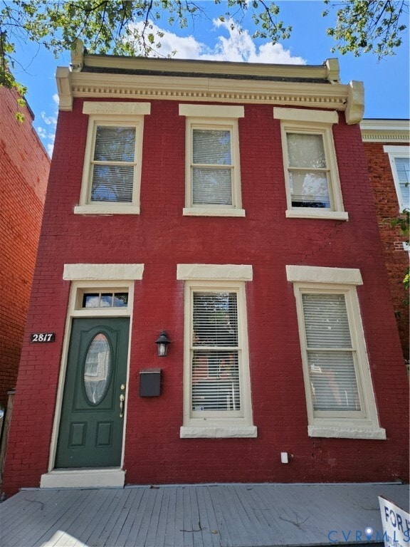Building Photo - 2817 E Grace St