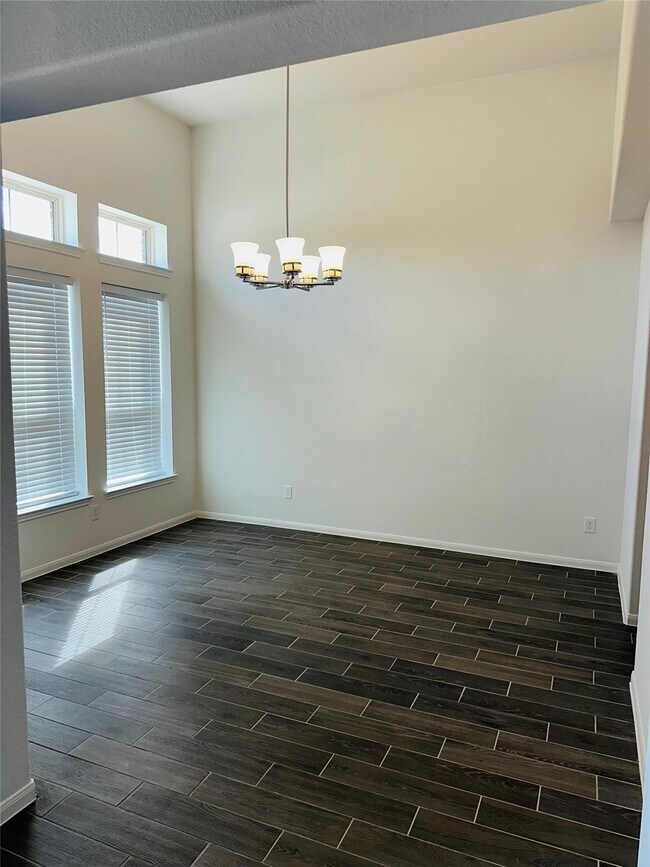 Foto del edificio - 2419 Humble Wy