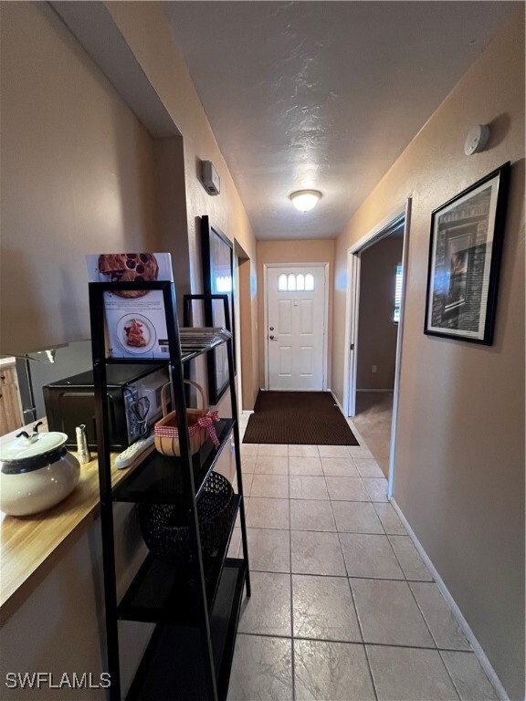 Foto del edificio - 1202 Cape Coral Pkwy W