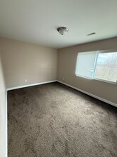 Building Photo - 230 Tedmark Ct