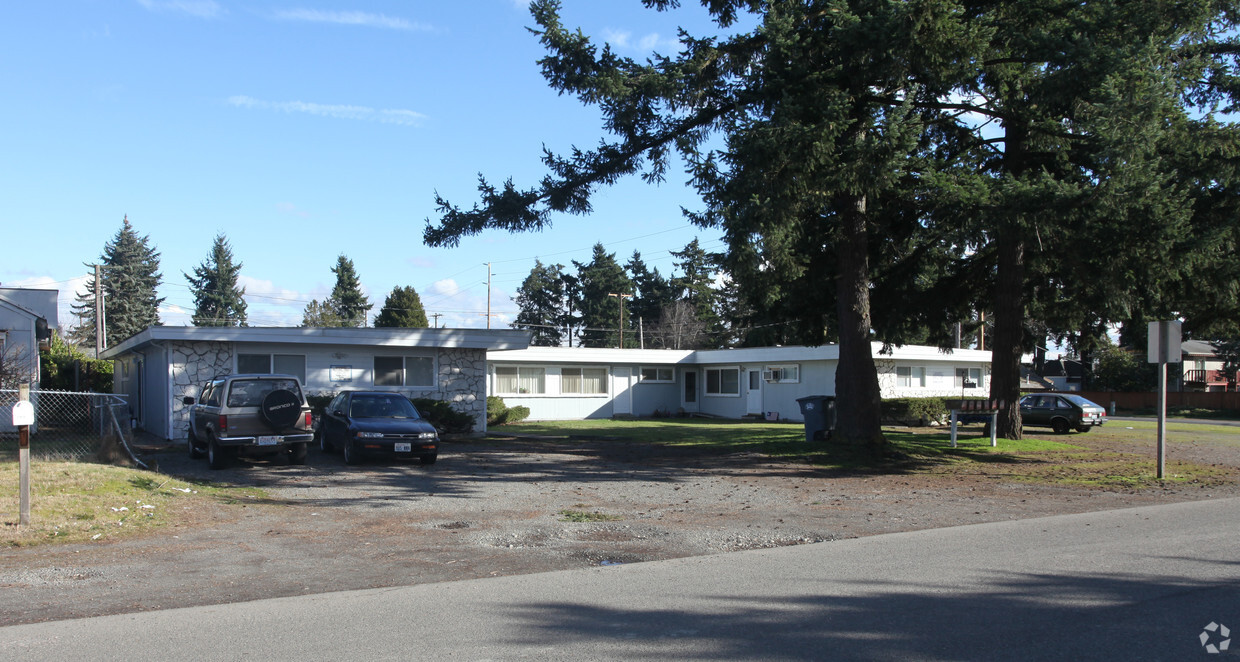 Building Photo - 11021 Kendrick St SW