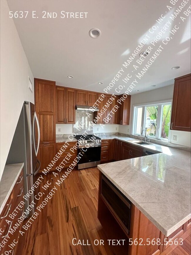 Foto del edificio - 5637 2nd St