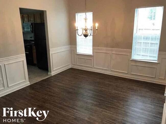 Foto del edificio - 4214 Kensington Cove