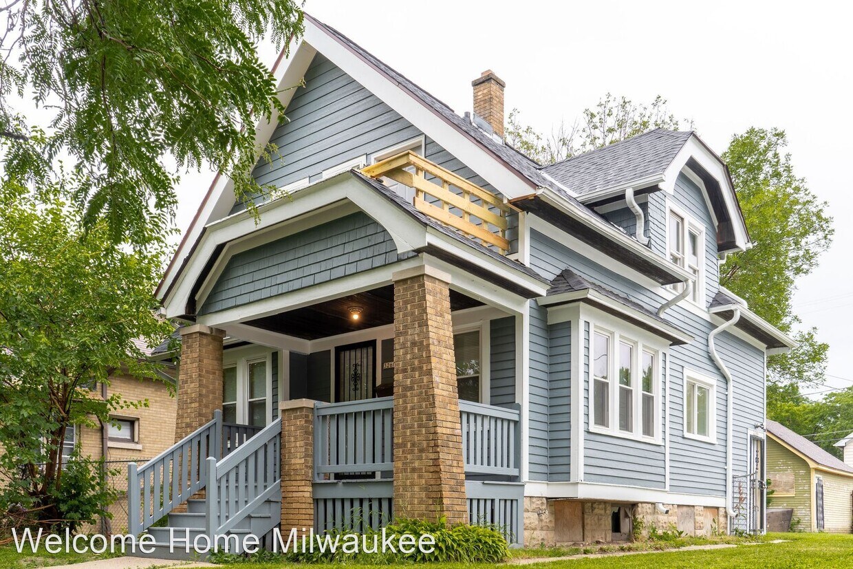 Foto principal - 3 br, 2 bath House - 3260 N 37th Street