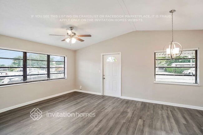 Foto del edificio - 1633 NW 15th Pl