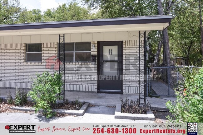 Building Photo - 1705 Mulford St