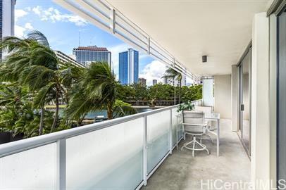 Foto del edificio - 1551 Ala Wai Blvd