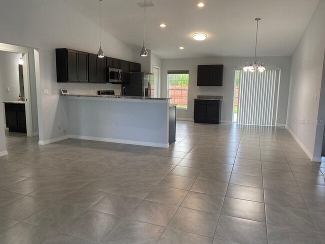 Building Photo - 13258 SW 29th Cir