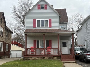 Building Photo - 212 Abbott Rd