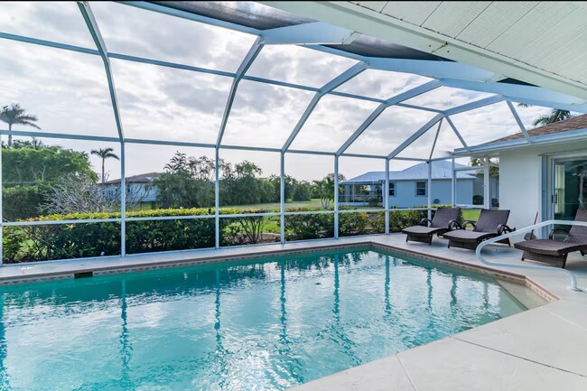 Foto del edificio - Seasonal Fully Furnished Home on Marco Island - AVAILABLE NOW