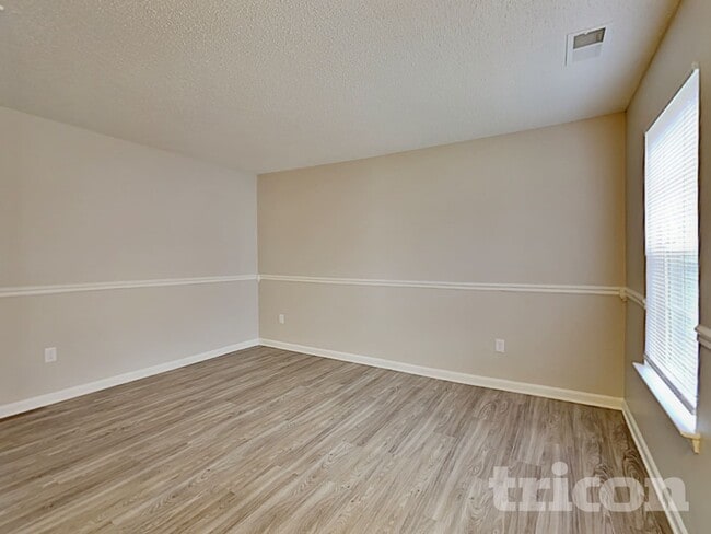 Building Photo - 2019 Waters Trail Dr