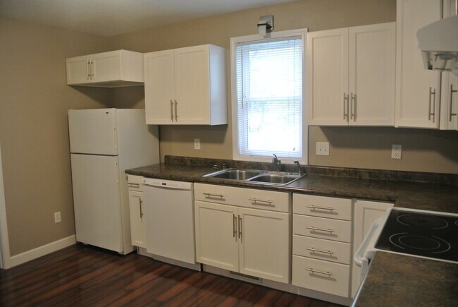 Foto del edificio - 715 4th St NW