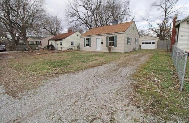 Building Photo - 730 Ridgeway Ave