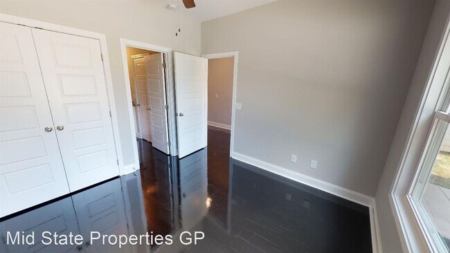 Foto del edificio - 3 br, 2 bath House - 187 Fairview Lane