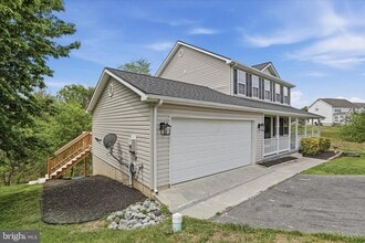 Building Photo - 60 Icelandic Ct