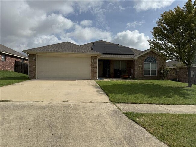 Foto del edificio - 3603 Salt Fork Dr